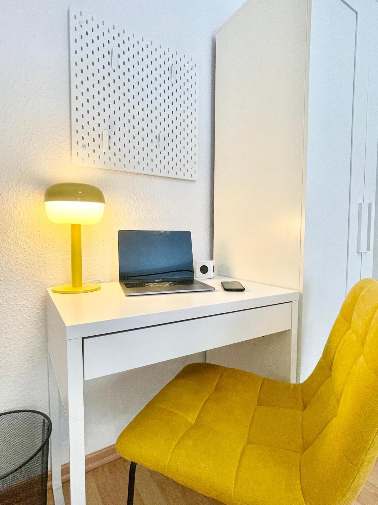 Design City Apt Daisy - Modern, Zentral, Kaffeebar لبسيا المظهر الخارجي الصورة